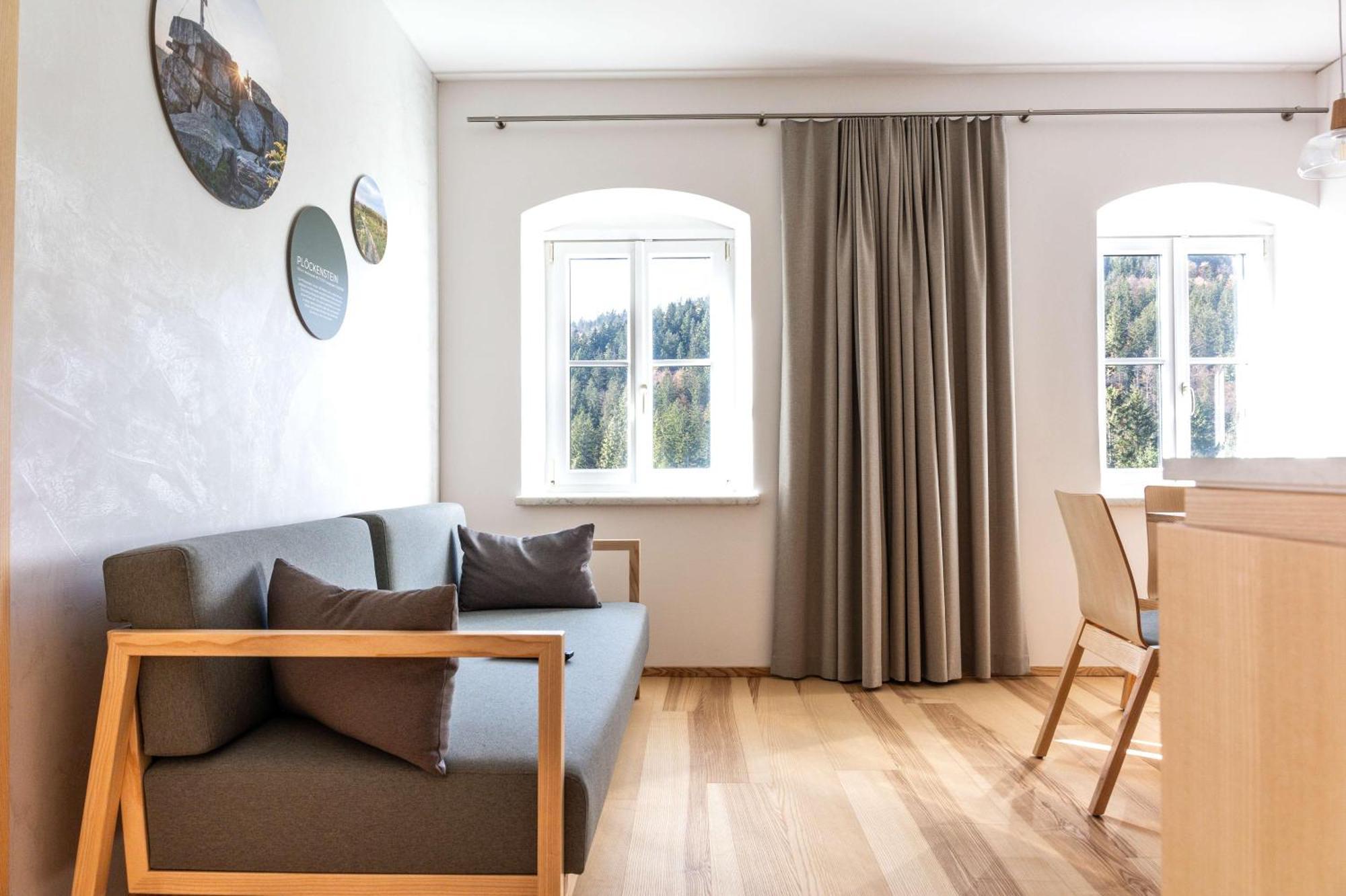 Forsthaus Apartments - Ski + Bike & Hike كلافر ام هوتشفيشت المظهر الخارجي الصورة
