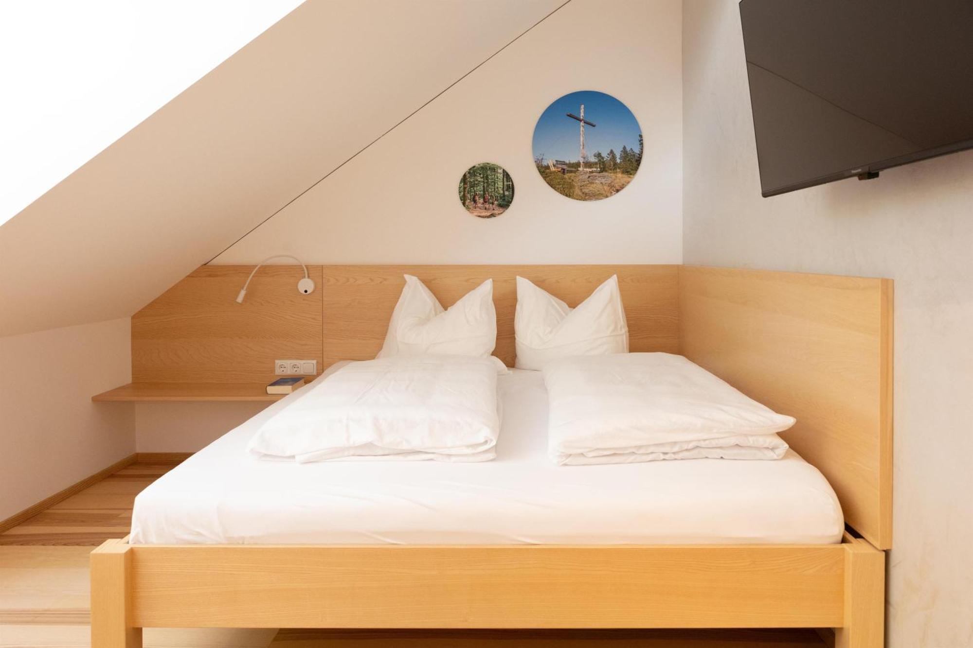 Forsthaus Apartments - Ski + Bike & Hike كلافر ام هوتشفيشت المظهر الخارجي الصورة